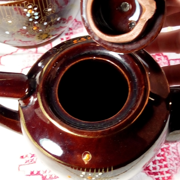1960s Moriage Redware Teapots - Picture 7 of 16